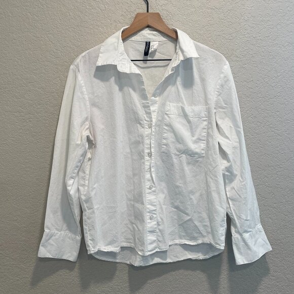 H&M Tops - H&M Divided Long Sleeve White Cotton Button Down Small